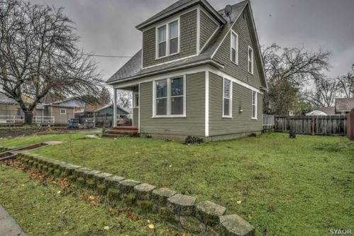 1240 4th Ave, Oroville, CA 95965-4602