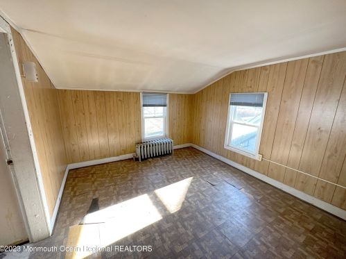 93 Randolph St, East Freehold NJ  07728-2112 exterior