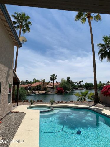 1149 Artesian Way, Gilbert, AZ 85234-6075