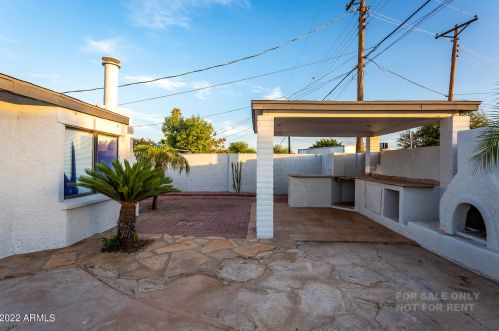 3044 39th Ave, Phoenix AZ 85029-3117 exterior