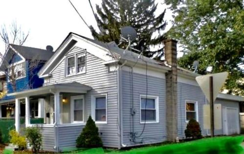 6402 10 Ave, Kenosha WI  53143-5004 exterior