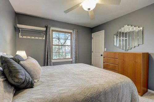13190 Scarborough Dr, Waukesha WI  53151-6122 exterior