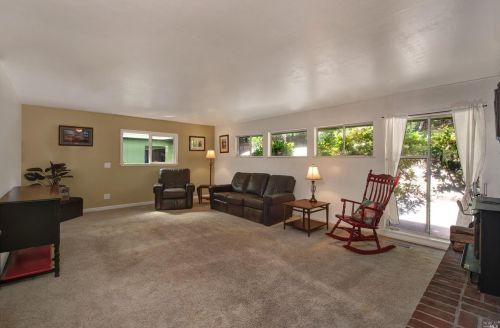 3802 Chanate Rd, Santa Rosa CA  95404-1840 exterior