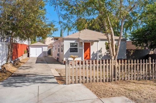 3669 Harris St, La Mesa, CA 91941-7688