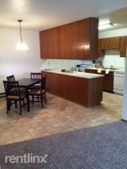 1875 28th Ave, Grand Forks ND  58201-6635 exterior