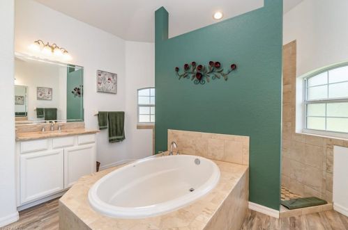 10290 Strike Ln, Bonita Springs FL  34135-6742 exterior