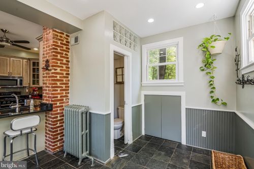 1315 Randolph St, Washington DC 20011-5527 exterior