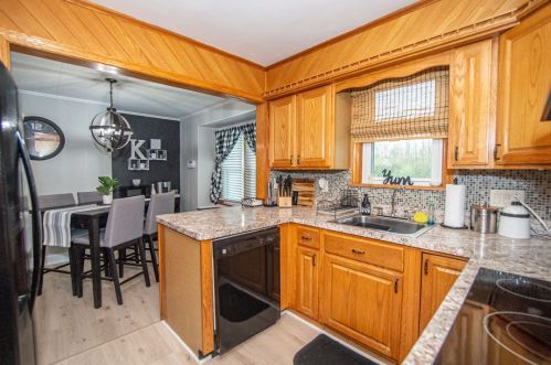 1529 Old Butler Rd, New Castle PA  16101-3133 exterior