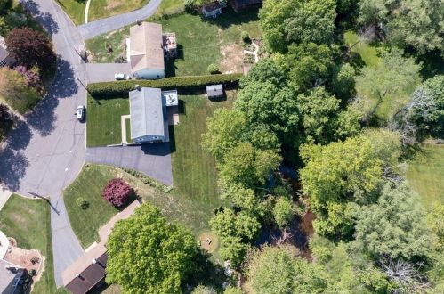 105 Fairway Dr, New Britain, CT 06053-1811