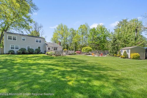 99 Leonard Ave, Leonardo NJ  07737-1538 exterior