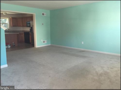 6438 Creekbend Dr, Navy Sup Dpt PA  17050-4002 exterior