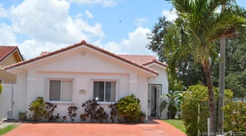 3198 74th St, Hialeah, FL 33018-5229