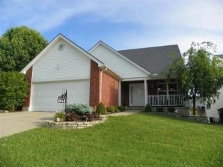 3641 Ridgewood Ave, Cincinnati, OH 45211-2620