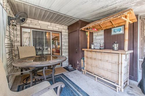 10312 Blue Field Ct, Thonotosassa FL  33592-3523 exterior