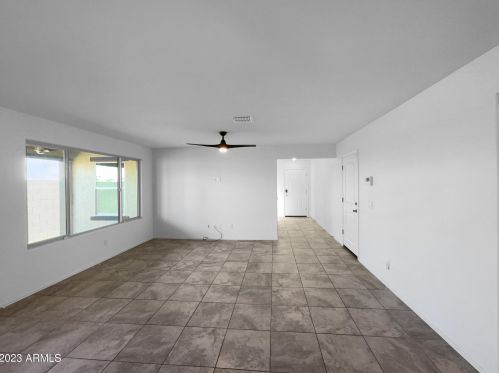 16616 Jenan Dr, Sun City, AZ 85388
