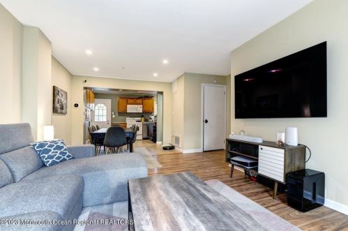 126 Primrose Ln, Bricktown NJ  08724-1432 exterior