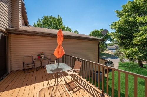 5121 148th St, Saint Paul MN 55124-6655 exterior