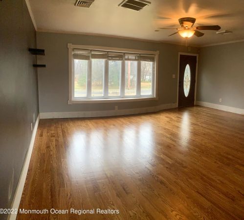 91 Wall St, West Long Branch NJ  07764-1864 exterior