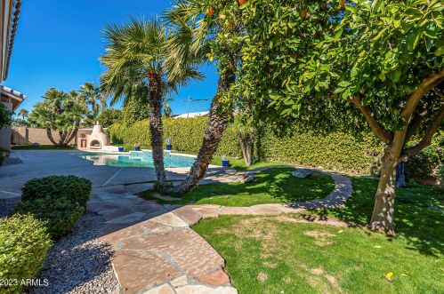 7012 Hearn Rd, Scottsdale AZ  85254-3419 exterior