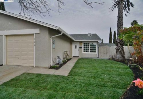 122 Nautilus Pl, West Pittsburg, CA 94565-3520