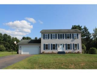 11 Roberts Ct, Georgia, VT 05468-4175