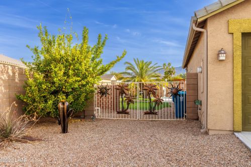 1801 Alder Cir, Lake Havasu City, AZ 86404-8412