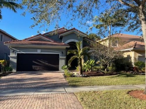 781 Gazetta Way, West Palm Beach, FL 33413-1058
