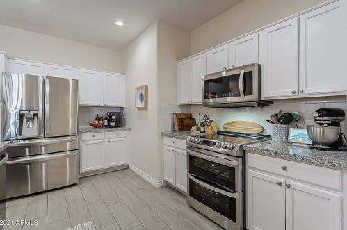 2041 Augusta Ave, Chandler, AZ 85249-4107
