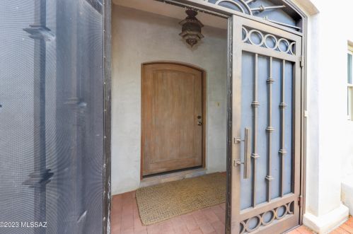 2902 Mabel St, Tucson AZ  85716-3848 exterior