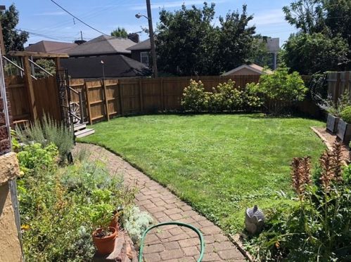 6108 Stanton Ave, Pittsburgh PA  15206-2266 exterior