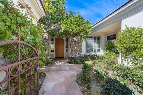 27 Toscana Way, Rancho Mirage CA  92270-1977 exterior