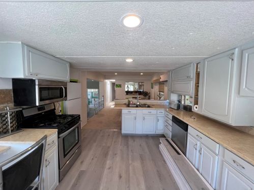 69257 Parkside Dr, Desert Hot Springs CA  92241-8205 exterior