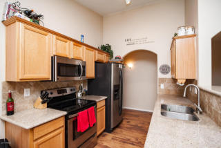 1789 Oakland St, Gilbert, AZ 85295-5659