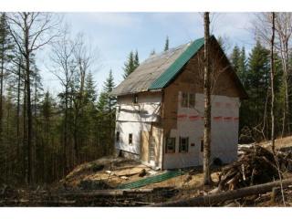 2117 Maple St, Bethlehem, NH 03574
