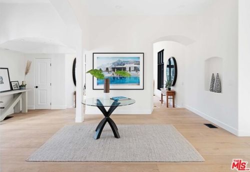 3170 Santa Maria Rd, Topanga CA  90290-4307 exterior