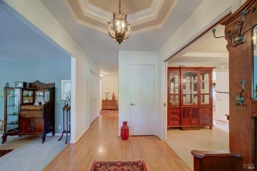 430 Willamette Dr, Vacaville CA  95688-4228 exterior