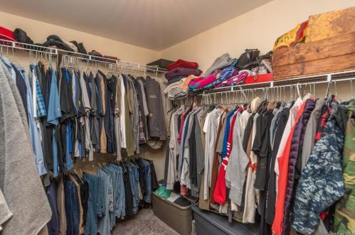 461 Prosperous Vly Rd, Middletown NY 10940-6151 exterior