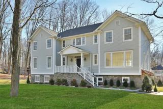 1 Stornowaye St, Chappaqua, NY 10514-2309