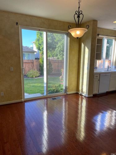 681 Decanter Cir, Windsor CA  95492-9630 exterior