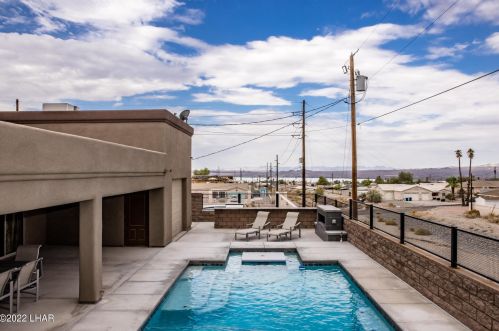 2481 Inverness Dr, Lake Havasu City AZ  86404-1272 exterior