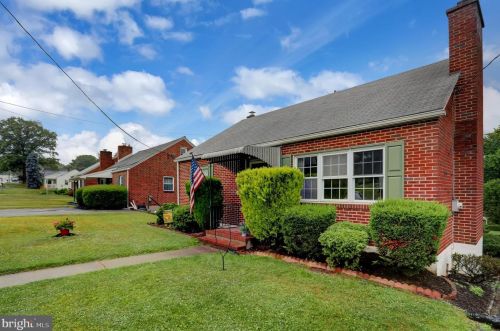 6204 Blue Ridge Ave, Harrisburg, PA 17112-2344