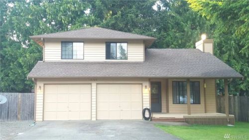 15725 90th Ave, Puyallup, WA 98375-8927