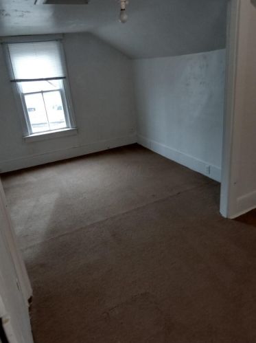 66 Madison Rd, London OH  43140-1445 exterior