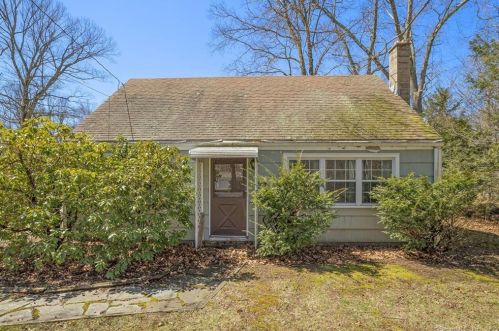 35 Myrna Dr, East Hampton, CT 06447-1132