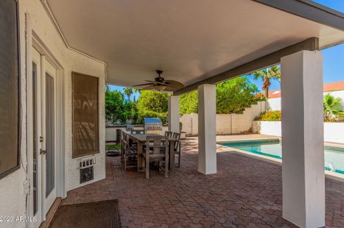 5702 Hartford Ave, Scottsdale AZ  85254-5903 exterior