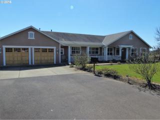 26090 Butteville Rd, Aurora, OR 97002-8543