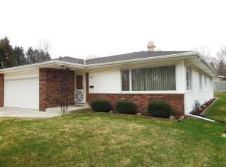 2613 Eisner Ave, Sheboygan, WI 53083-2710
