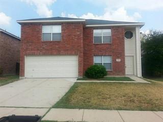 3349 Chapel Wood Ct, Fort Worth TX  76116-1227 exterior