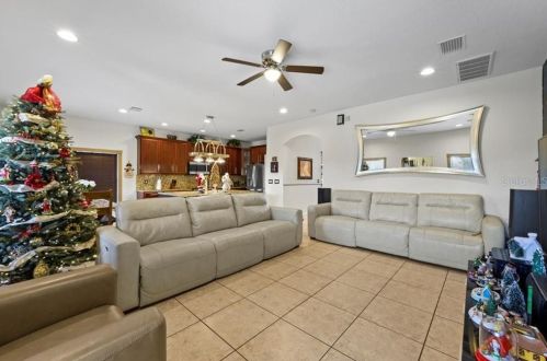 9917 Jasmine Brk Cir, Land O Lakes FL 34638-6027 exterior