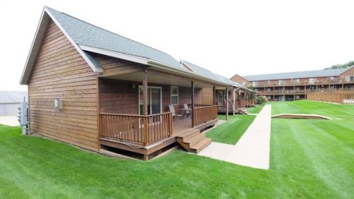 1203 Sanborn Ave, Okoboji, IA 51355-5032